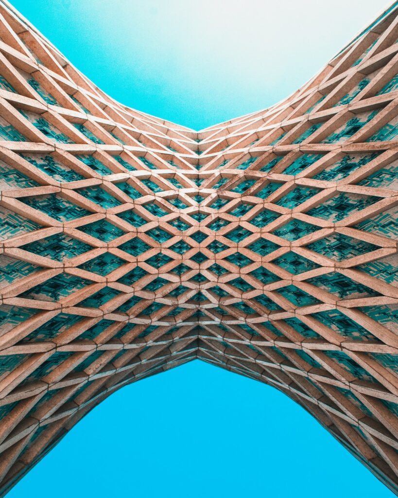 https://unsplash.com/photos/baII27W6z7k